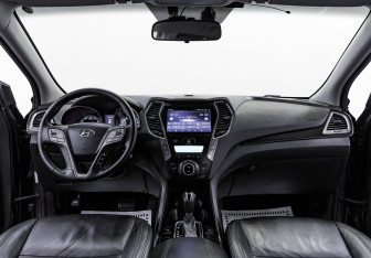 Подержанный автомобиль Hyundai Santa Fe 2014 года (8 фото)