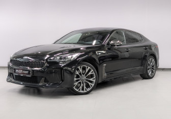 Подержанный автомобиль Kia Stinger 2018 года (1 фото)
