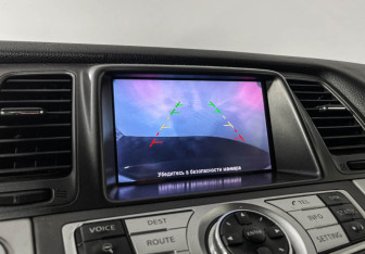 Подержанный автомобиль Nissan Murano Suv 2012 года (16 фото)