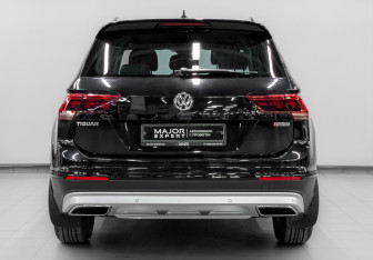 Подержанный автомобиль Volkswagen Tiguan 2019 года (6 фото)