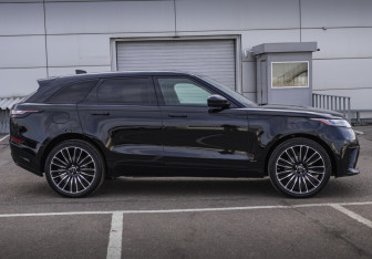 Подержанный автомобиль Land Rover Range Rover Velar 2020 года (4 фото)