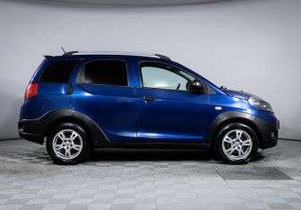 Подержанный автомобиль Chery IndiS (S18D) 2012 года (4 фото)