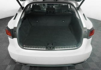 Подержанный автомобиль Lexus RX 2020 года (10 фото)