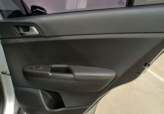 Подержанный автомобиль Kia Sportage 2016 года (26 фото)