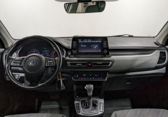 Подержанный автомобиль Kia Seltos 2020 года (22 фото)