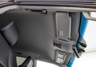 Подержанный автомобиль Toyota Land Cruiser Prado 2019 года (23 фото)