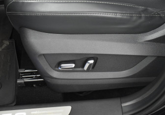 Подержанный автомобиль Chery Tiggo 8 Pro Max 2023 года (18 фото)