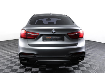 Подержанный автомобиль BMW X6 2018 года (6 фото)
