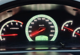 Подержанный автомобиль SsangYong Rexton 2009 года (14 фото)