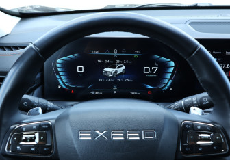 Подержанный автомобиль Exeed TXL 2021 года (11 фото)