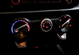 Подержанный автомобиль Kia Rio Hatchback 2021 года (24 фото)