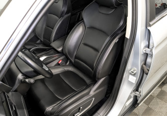 Подержанный автомобиль Geely Atlas Pro 2023 года (19 фото)