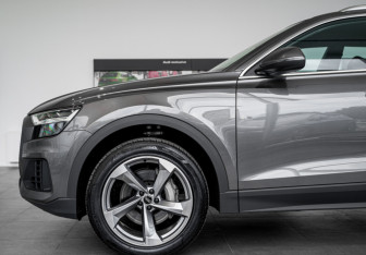 Новый Audi Q8 2025 (9 фото)