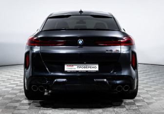 Подержанный автомобиль BMW X6 M 2020 года (6 фото)