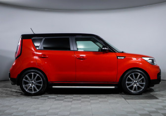 Подержанный автомобиль Kia Soul 2016 года (4 фото)