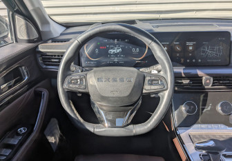 Подержанный автомобиль Exeed VX 2023 года (22 фото)