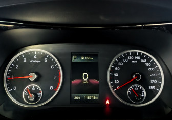 Подержанный автомобиль Kia K5 2021 года (13 фото)