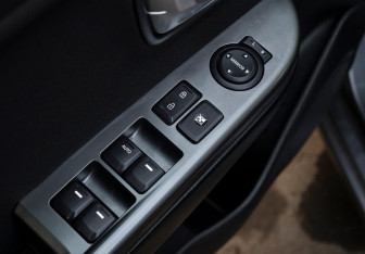 Подержанный автомобиль Kia Rio Sedan 2014 года (14 фото)