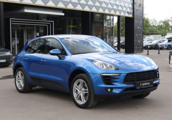 Подержанный автомобиль Porsche Macan 2015 года (3 фото)