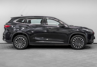 Подержанный автомобиль Exeed TXL 2022 года (4 фото)