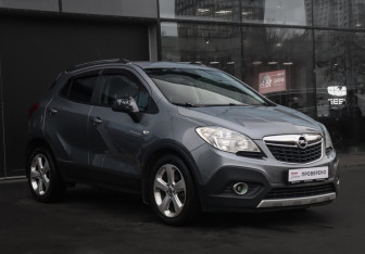 Подержанный автомобиль Opel Mokka 2013 года (3 фото)