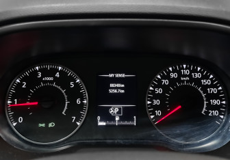 Подержанный автомобиль Renault Arkana 2019 года (16 фото)