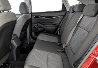 Подержанный автомобиль Kia Seltos 2022 года (12 фото)