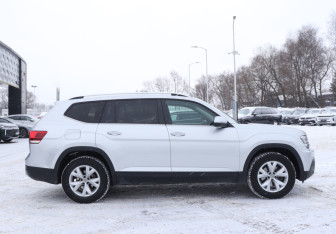 Подержанный автомобиль Volkswagen Teramont 2018 года (4 фото)