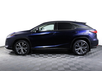 Подержанный автомобиль Lexus RX 2021 года (8 фото)