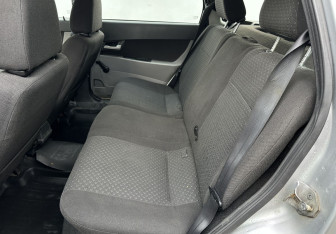 Подержанный автомобиль LADA (ВАЗ) Priora Wagon 2011 года (10 фото)