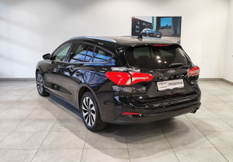 Подержанный автомобиль Ford Focus Wagon 2018 года (7 фото)