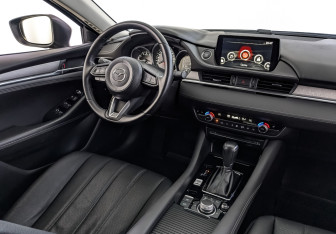 Подержанный автомобиль Mazda 6 Sedan 2020 года (28 фото)
