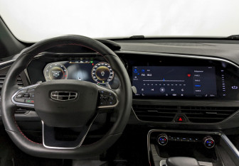 Подержанный автомобиль Geely Tugella 2023 года (22 фото)