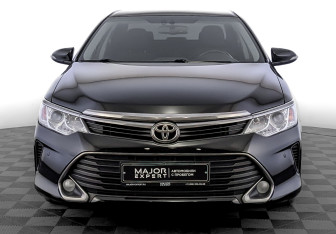 Подержанный автомобиль Toyota Camry Sedan 2016 года (2 фото)