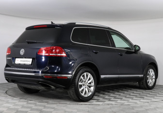 Подержанный автомобиль Volkswagen Touareg 2016 года (4 фото)