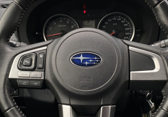 Подержанный автомобиль Subaru Forester Suv 2018 года (12 фото)