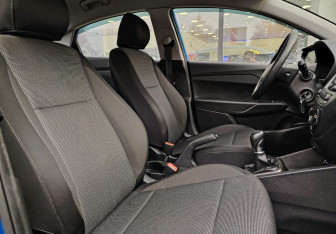 Подержанный автомобиль Hyundai Solaris Sedan 2018 года (10 фото)