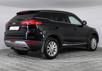 Подержанный автомобиль Geely Atlas 2021 года (5 фото)