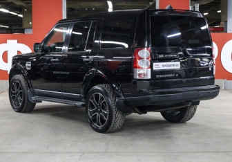 Подержанный автомобиль Land Rover Discovery 2009 года (7 фото)