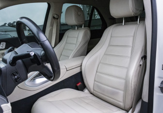 Подержанный автомобиль Mercedes-Benz GLE 2019 года (16 фото)