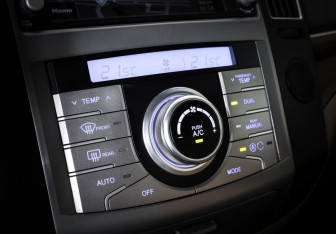 Подержанный автомобиль Hyundai ix55 2011 года (20 фото)