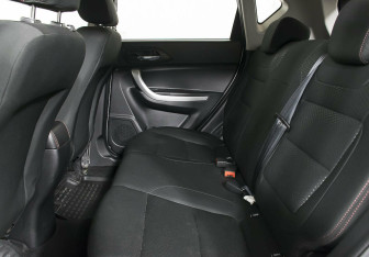 Подержанный автомобиль Changan CS35 2016 года (15 фото)