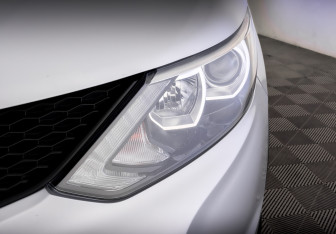 Подержанный автомобиль Nissan Qashqai 2018 года (17 фото)