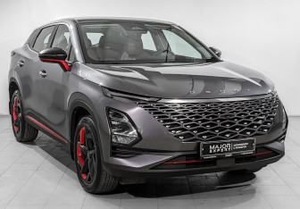 Подержанный автомобиль Omoda C5 2023 года (3 фото)