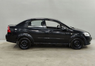 Подержанный автомобиль Chevrolet Aveo Sedan 2007 года (4 фото)