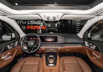 Новый Mercedes-Benz GLE 2025 (11 фото)