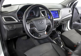 Подержанный автомобиль Hyundai Solaris Sedan 2020 года (9 фото)