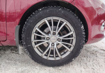 Подержанный автомобиль Ford Fiesta Hatchback 2011 года (13 фото)