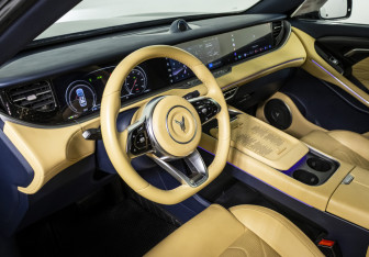 Подержанный автомобиль Voyah Free 2024 года (10 фото)