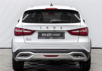 Подержанный автомобиль LADA (ВАЗ) Vesta Wagon 2024 года (6 фото)